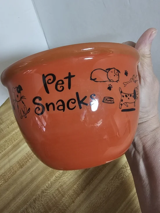 Hallmark Pet Snacks Ceramic Bowl Orange Dog Sketches Stoneware 6" Unused - Picture 1 of 6